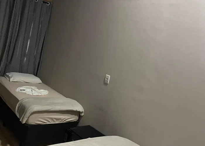 BR 153 Hotel